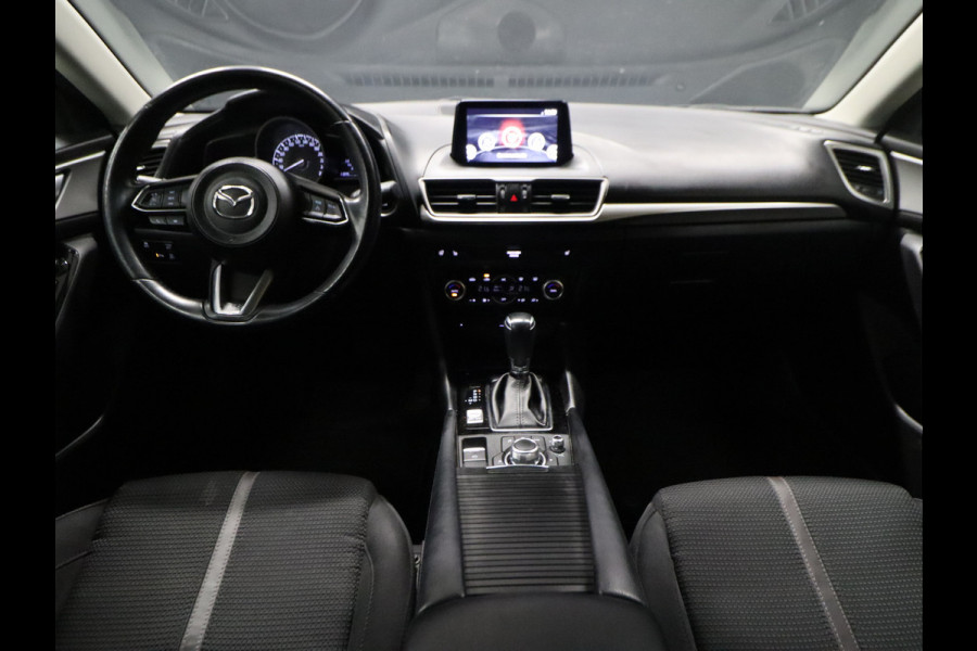 Mazda 3 2.0 SkyActiv-G 120 SkyLease GT [APPLE CARPLAY, LED, PDC V+A, STOEL- EN STUURVERWARMING, CRUISE CONTROL, CLIMATE CONTROL, NAVIGATIE, NIEUWSTAAT]