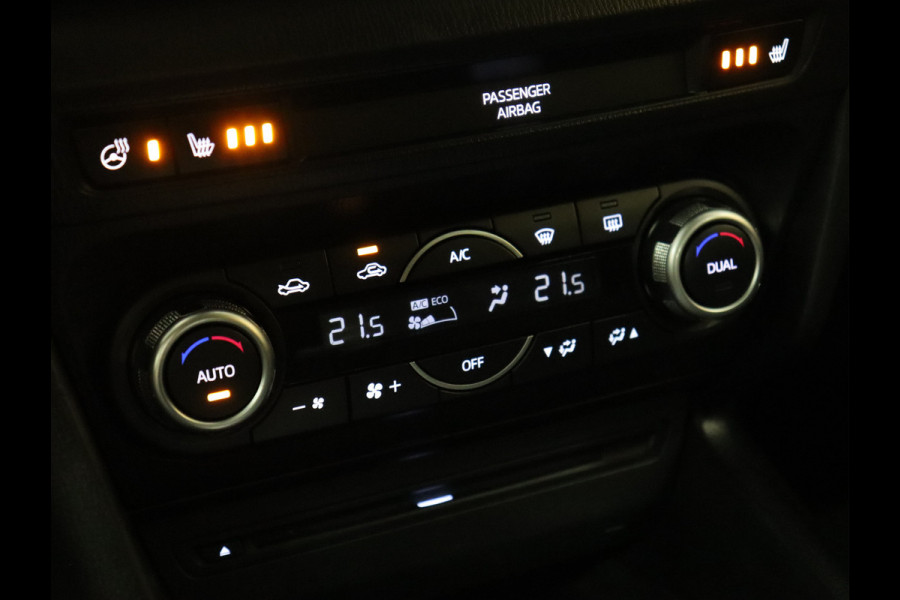 Mazda 3 2.0 SkyActiv-G 120 SkyLease GT [APPLE CARPLAY, LED, PDC V+A, STOEL- EN STUURVERWARMING, CRUISE CONTROL, CLIMATE CONTROL, NAVIGATIE, NIEUWSTAAT]