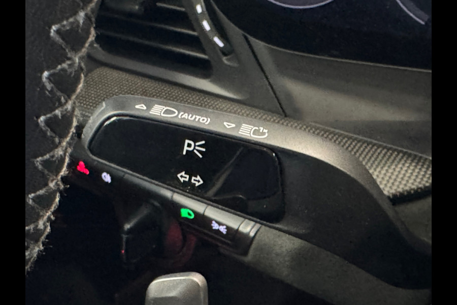 Porsche 911 3.0 Carrera GTS AUT. PANORAMADAK NAVIGATIE APPLE CARPLAY STOELVERWARMING CAMERA PDC AIRCO CRUISE