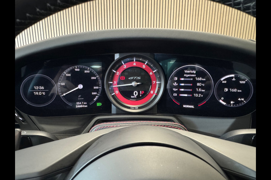 Porsche 911 3.0 Carrera GTS AUT. PANORAMADAK NAVIGATIE APPLE CARPLAY STOELVERWARMING CAMERA PDC AIRCO CRUISE
