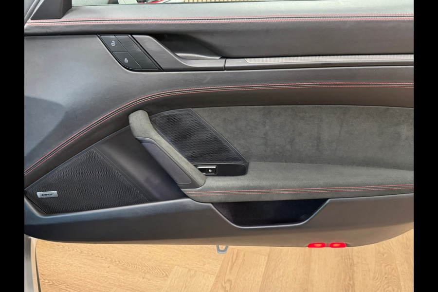 Porsche 911 3.0 Carrera GTS AUT. PANORAMADAK NAVIGATIE APPLE CARPLAY STOELVERWARMING CAMERA PDC AIRCO CRUISE