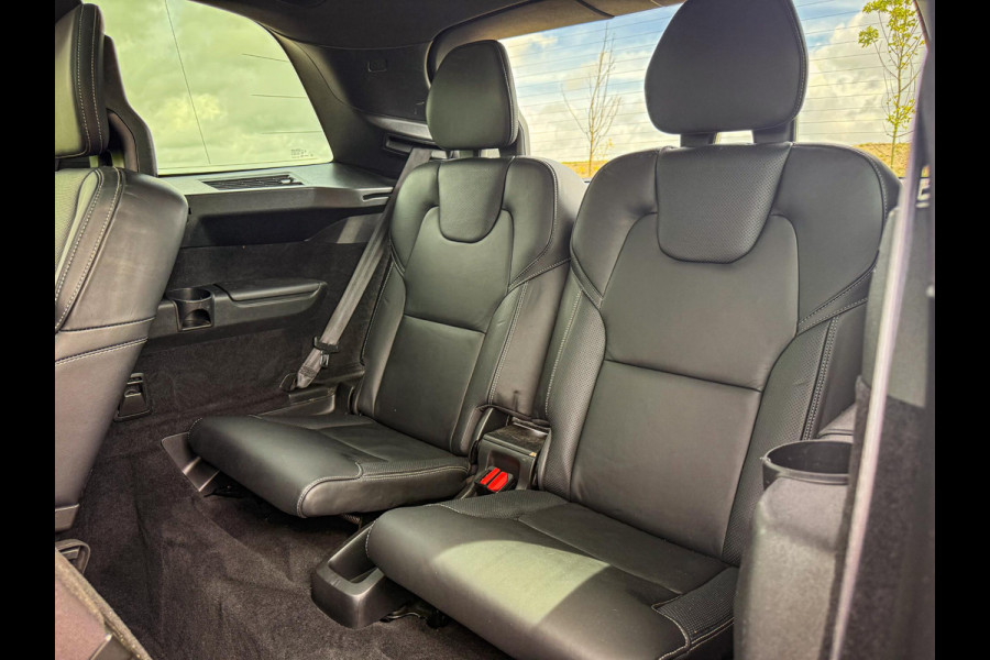 Volvo XC90 2.0 T8 Recharge AWD R-Design Luchtvering|Pano|B&W|Long range|Trekhaak|BlackPack|360|BTW