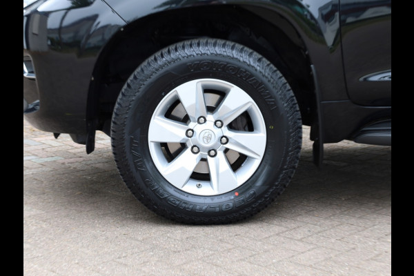 Toyota Land Cruiser 2.8 D-4D Blind Van | Leder | 3500 kg Trekgewicht | Schuifdak
