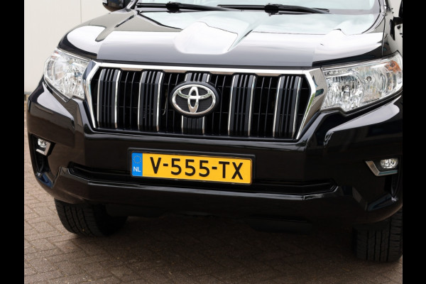 Toyota Land Cruiser 2.8 D-4D Blind Van | Leder | 3500 kg Trekgewicht | Schuifdak