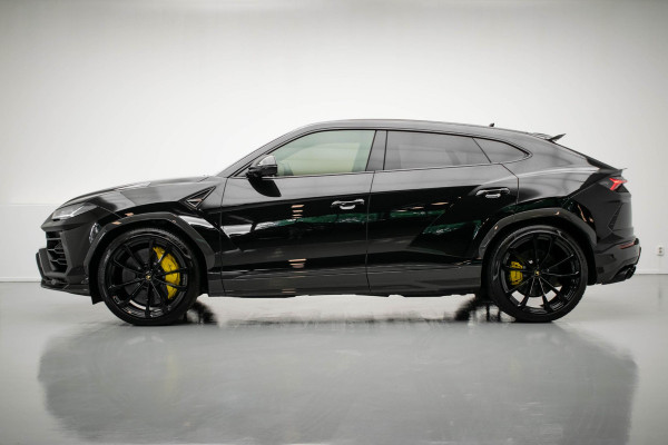 Lamborghini Urus 4.0 V8 |Pano|TwoTone|Massage|23Inch|HUD|B&O|