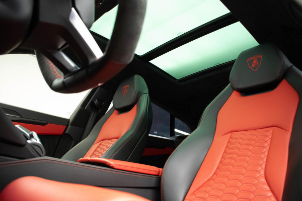 Lamborghini Urus 4.0 V8 |Pano|TwoTone|Massage|23Inch|HUD|B&O|