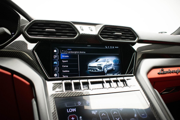 Lamborghini Urus 4.0 V8 |Pano|TwoTone|Massage|23Inch|HUD|B&O|