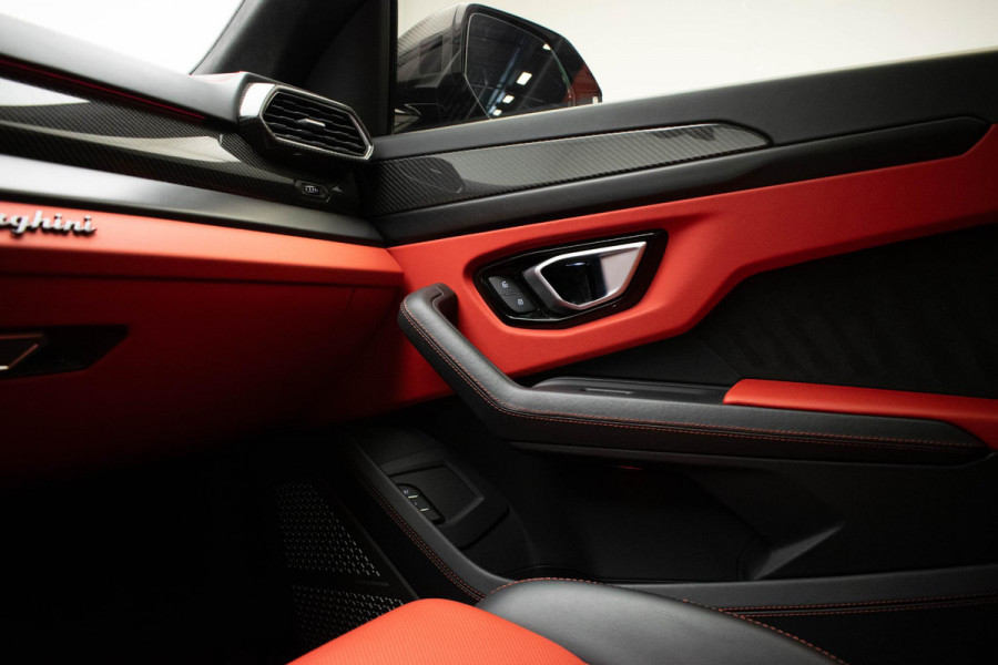 Lamborghini Urus 4.0 V8 |Pano|TwoTone|Massage|23Inch|HUD|B&O|