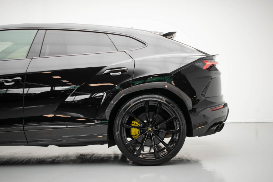 Lamborghini Urus 4.0 V8 |Pano|TwoTone|Massage|23Inch|HUD|B&O|