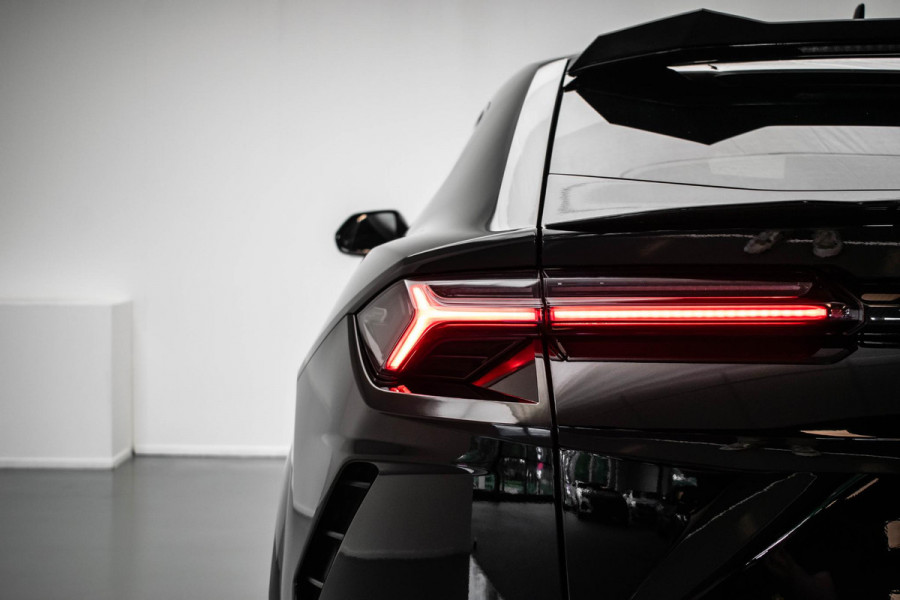 Lamborghini Urus 4.0 V8 |Pano|TwoTone|Massage|23Inch|HUD|B&O|