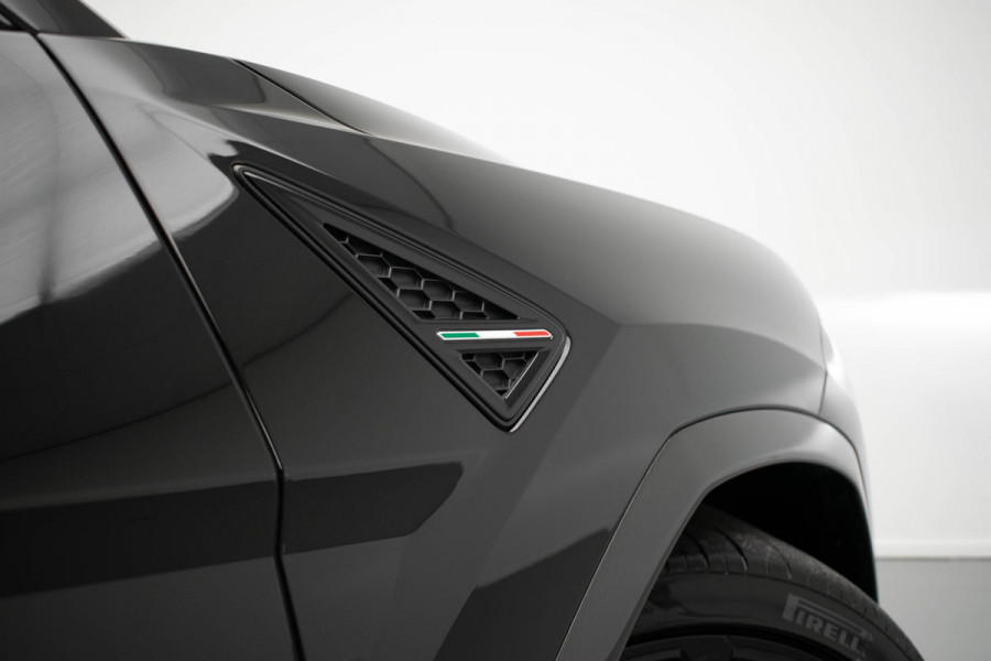 Lamborghini Urus 4.0 V8 |Pano|TwoTone|Massage|23Inch|HUD|B&O|