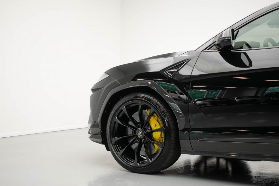 Lamborghini Urus 4.0 V8 |Pano|TwoTone|Massage|23Inch|HUD|B&O|