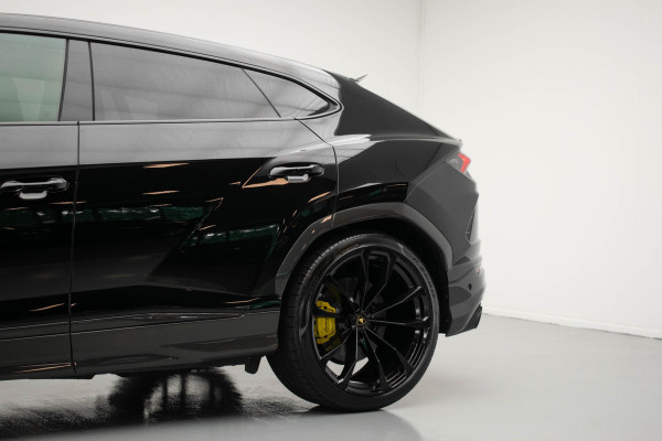 Lamborghini Urus 4.0 V8 |Pano|TwoTone|Massage|23Inch|HUD|B&O|