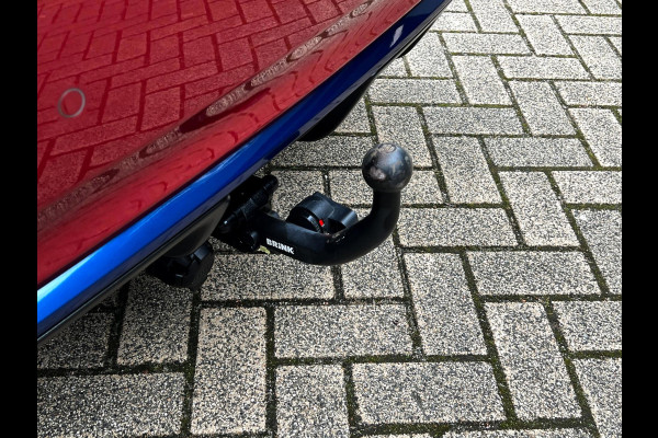 Nissan Leaf Tekna 40 kWh 3d cam_Trekh_Stoelverw_Navi
