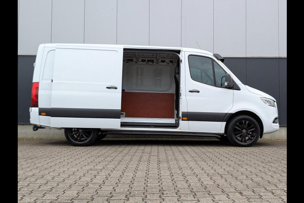 Mercedes-Benz Sprinter 319 3.0 CDI AUT L2H1 LED MBUX 3500KG TREKHAAK
