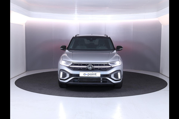 Volkswagen T-Roc 1.5 TSI R-Line 150 pk Automaat (DSG) | Navigatie | Parkeersensoren (Park assist) | Achteruitrijcamera | Matrix LED koplampen | Stoelverwarming | Black Style pakket | R-Line |