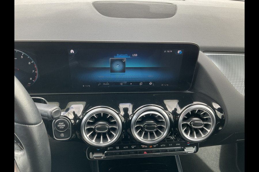 Mercedes-Benz B-Klasse 180 Business Solution Luxury Automaat Pano Leder Adap.Cruise Vol Opties!
