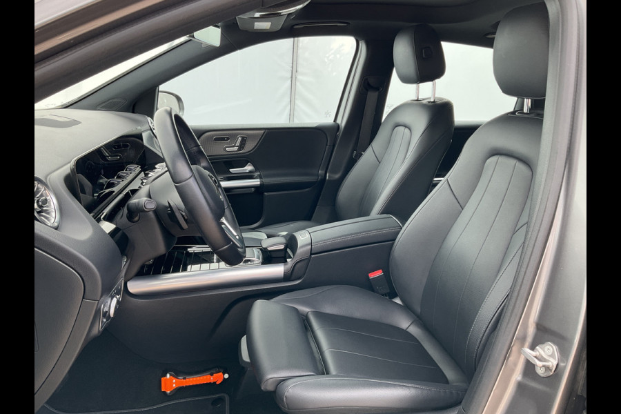 Mercedes-Benz B-Klasse 180 Business Solution Luxury Automaat Pano Leder Adap.Cruise Vol Opties!