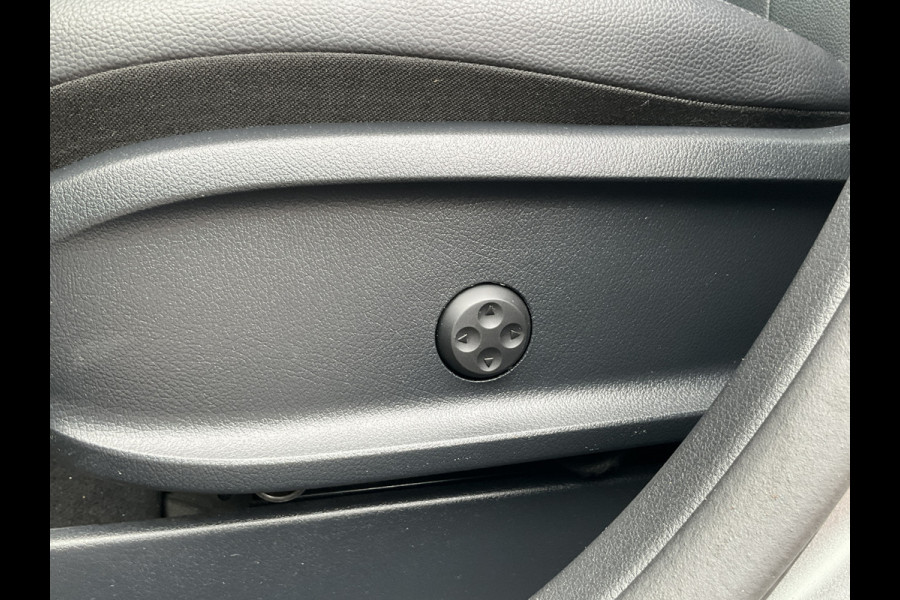 Mercedes-Benz B-Klasse 180 Business Solution Luxury Automaat Pano Leder Adap.Cruise Vol Opties!