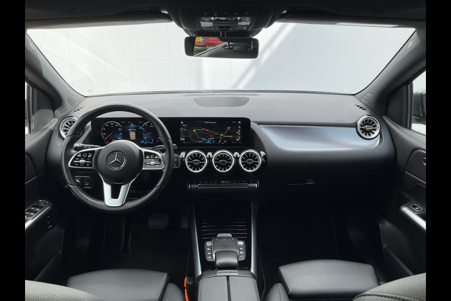 Mercedes-Benz B-Klasse 180 Business Solution Luxury Automaat Pano Leder Adap.Cruise Vol Opties!