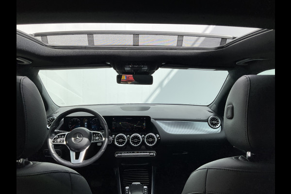 Mercedes-Benz B-Klasse 180 Business Solution Luxury Automaat Pano Leder Adap.Cruise Vol Opties!