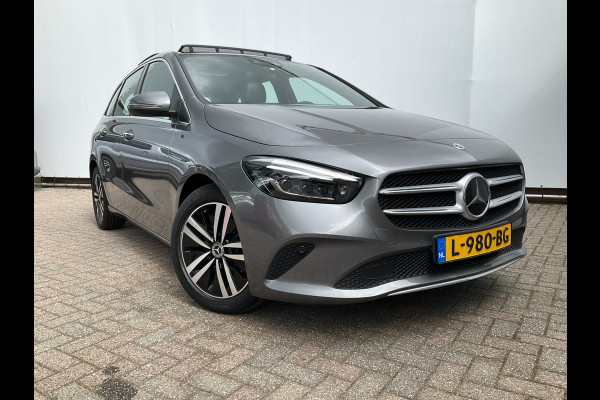 Mercedes-Benz B-Klasse 180 Business Solution Luxury Automaat Pano Leder Adap.Cruise Vol Opties!