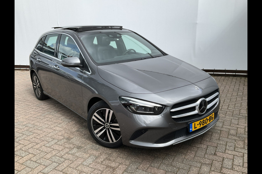 Mercedes-Benz B-Klasse 180 Business Solution Luxury Automaat Pano Leder Adap.Cruise Vol Opties!