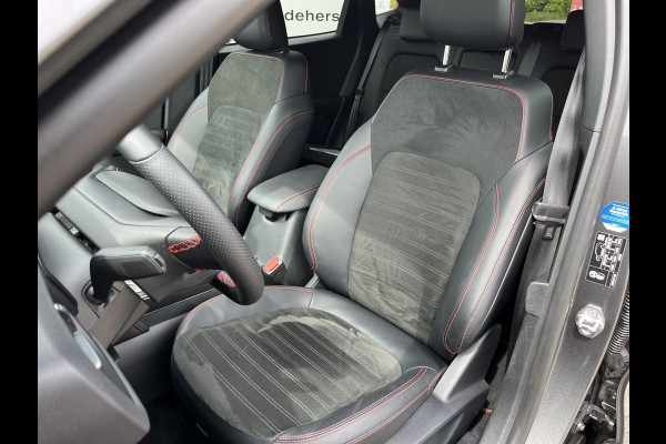 Ford Kuga 2.5 PHEV ST-Line X 225pk | Driver Assistance Pack | Wegklapbare Trekhaak | Winterpack | Verlengde Fabrieksgarantie tot 05-2028