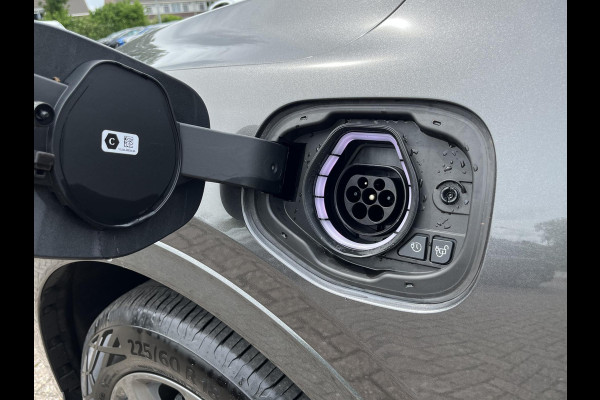 Ford Kuga 2.5 PHEV ST-Line X 225pk | Driver Assistance Pack | Wegklapbare Trekhaak | Winterpack | Verlengde Fabrieksgarantie tot 05-2028