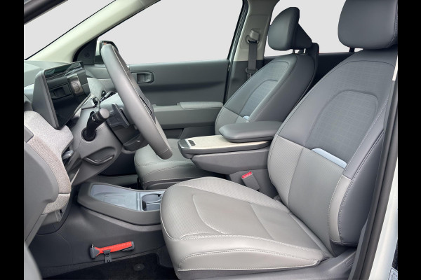 Kia EV3 Plus Advanced 81.4 kWh | Direct Leverbaar | Climate Control | Apple Carplay & Android Auto | Schuif- / Kanteldak |