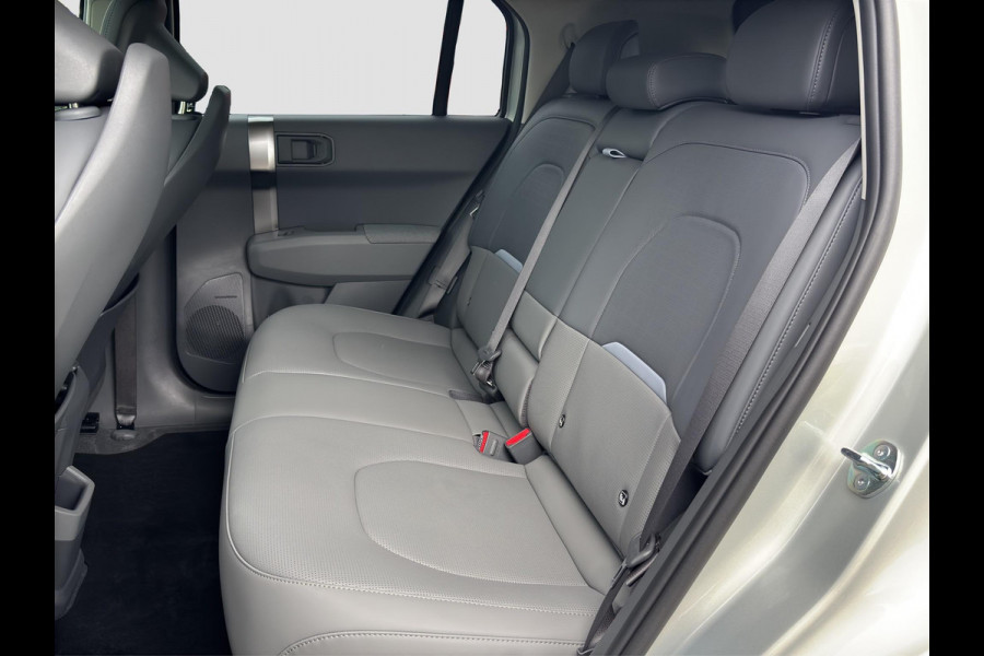 Kia EV3 Plus Advanced 81.4 kWh | Direct Leverbaar | Climate Control | Apple Carplay & Android Auto | Schuif- / Kanteldak |