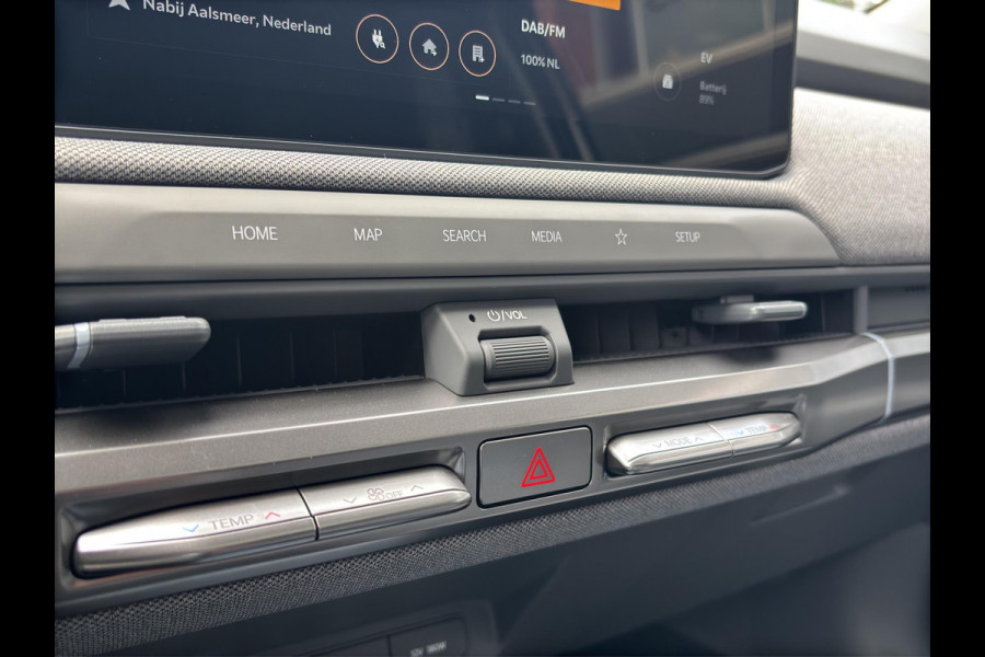 Kia EV3 Plus Advanced 81.4 kWh | Direct Leverbaar | Climate Control | Apple Carplay & Android Auto | Schuif- / Kanteldak |