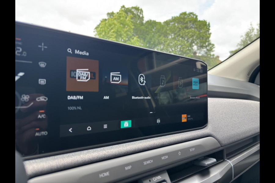 Kia EV3 Plus Advanced 81.4 kWh | Direct Leverbaar | Climate Control | Apple Carplay & Android Auto | Schuif- / Kanteldak |
