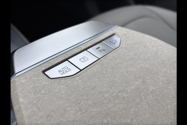 Kia EV3 Plus Advanced 81.4 kWh | Direct Leverbaar | Climate Control | Apple Carplay & Android Auto | Schuif- / Kanteldak |
