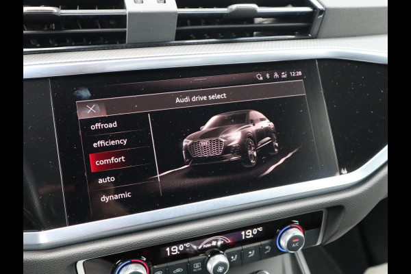 Audi Q3 Sportback 40 TFSI quattro S Edition | 3X S-line | 20-V-spaak