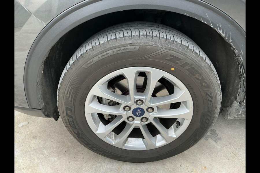 Ford Kuga 2.5 FHEV Titanium | Navigatie | Camera | Cruise Control | Lichtmetalen velgen