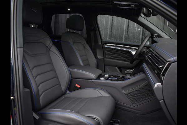 Volkswagen Touareg 3.0 TSi eHybrid 4MOTION R | HEAD-UP | DYNAUDIO | 360 CAMERA | SOFT-CLOSE | PANORAMADAK | KEYLESS ACCESS | STOELMASSAGE | TREKHAA