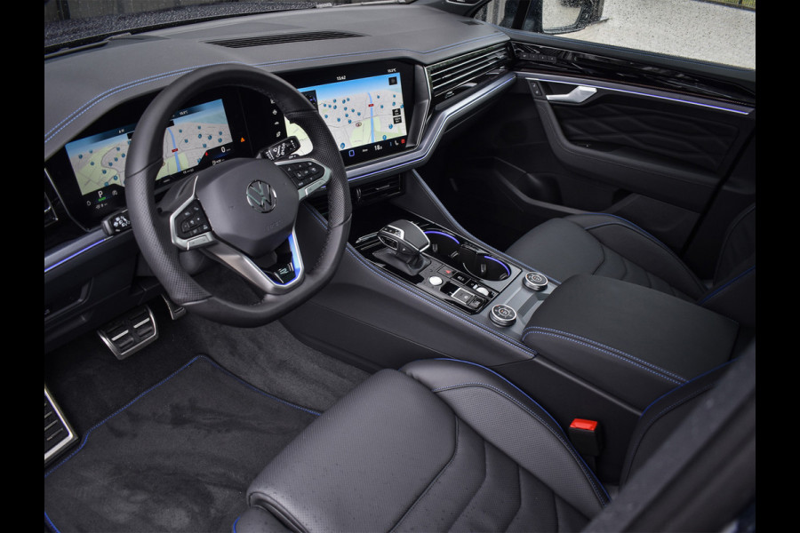 Volkswagen Touareg 3.0 TSi eHybrid 4MOTION R | HEAD-UP | DYNAUDIO | 360 CAMERA | SOFT-CLOSE | PANORAMADAK | KEYLESS ACCESS | STOELMASSAGE | TREKHAA