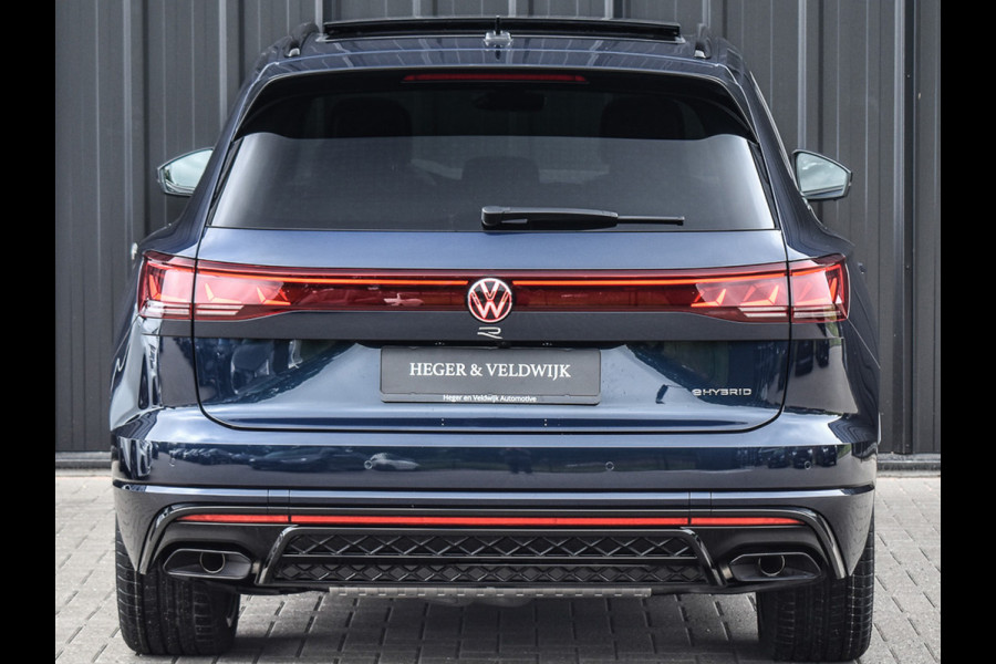 Volkswagen Touareg 3.0 TSi eHybrid 4MOTION R | HEAD-UP | DYNAUDIO | 360 CAMERA | SOFT-CLOSE | PANORAMADAK | KEYLESS ACCESS | STOELMASSAGE | TREKHAA