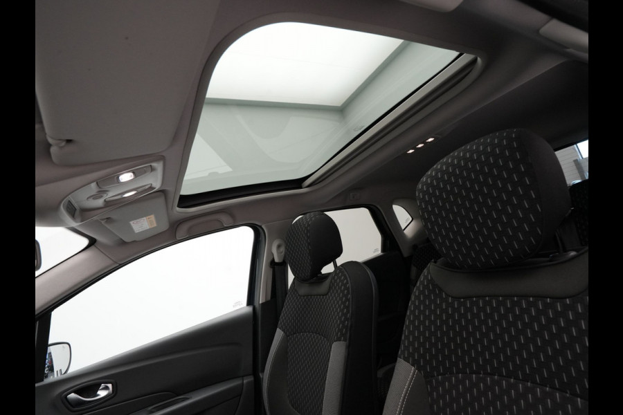 Renault Captur 1.3 TCe 150pk EDC Intens Navigatie Trekhaak Panorama Led Camera 299