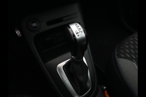 Renault Captur 1.3 TCe 150pk EDC Intens Navigatie Trekhaak Panorama Led Camera 299