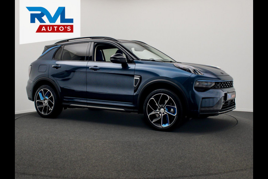 Lynk & Co 01 1.5 261PK Plug-in Hybrid Zwarte Hemel 360 Camera Pano/dak Apple/Carplay Adaptive/Cruise