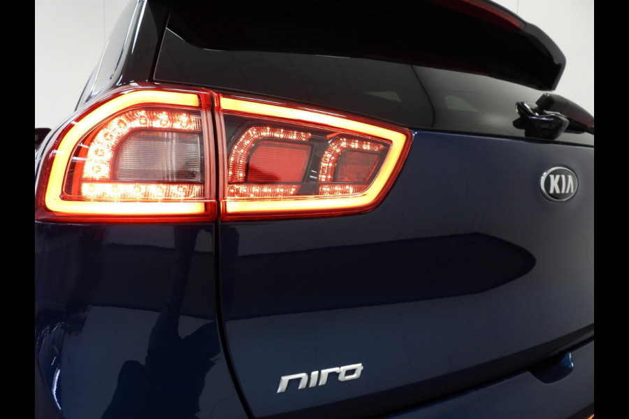 Kia Niro 1.6 GDi Hybrid ExecutiveLine LEER/TREKHAAK/XENON/JBL/18"LMV!