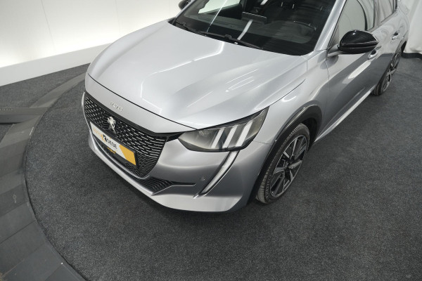 Peugeot 208 PureTech 100 GT-Line | Camera | Navigatie | Parkeersensoren | Apple Carplay