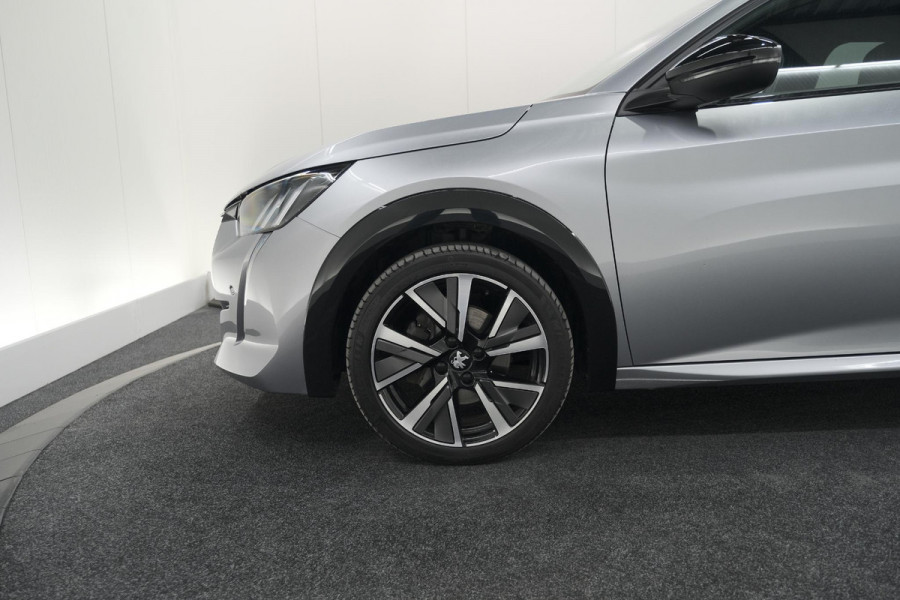 Peugeot 208 PureTech 100 GT-Line | Camera | Navigatie | Parkeersensoren | Apple Carplay