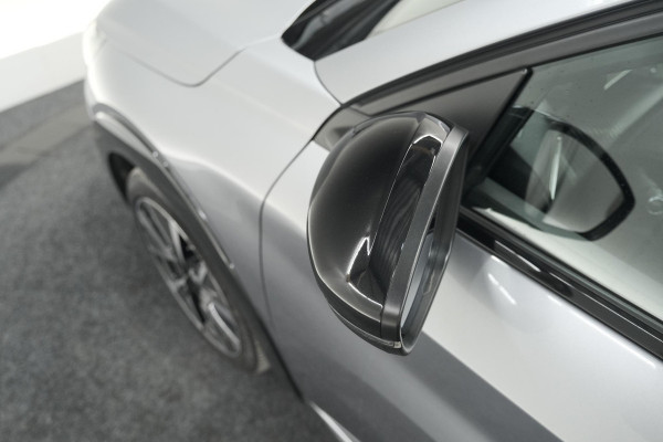 Peugeot 208 PureTech 100 GT-Line | Camera | Navigatie | Parkeersensoren | Apple Carplay