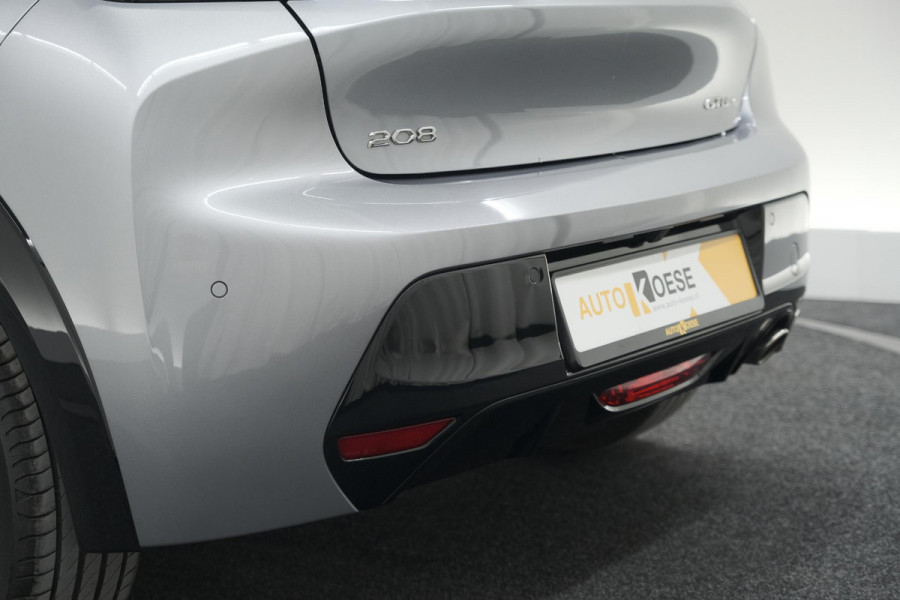 Peugeot 208 PureTech 100 GT-Line | Camera | Navigatie | Parkeersensoren | Apple Carplay