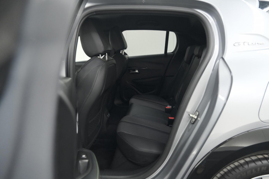 Peugeot 208 PureTech 100 GT-Line | Camera | Navigatie | Parkeersensoren | Apple Carplay
