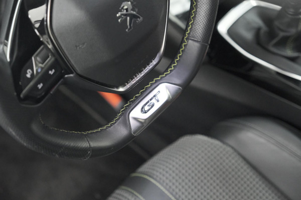 Peugeot 208 PureTech 100 GT-Line | Camera | Navigatie | Parkeersensoren | Apple Carplay