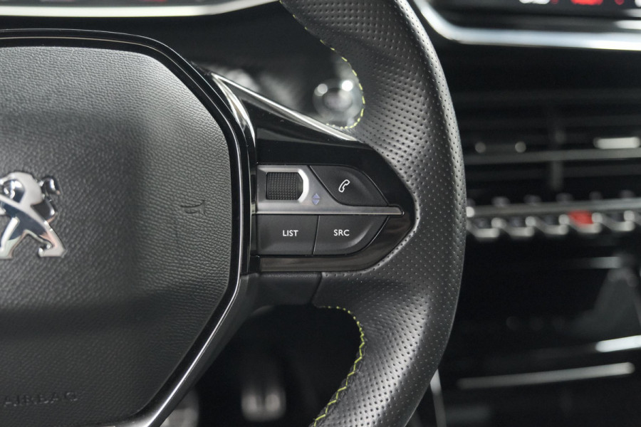 Peugeot 208 PureTech 100 GT-Line | Camera | Navigatie | Parkeersensoren | Apple Carplay